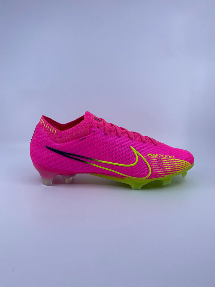 Nike Mercurial Vapor 15 - Size 42