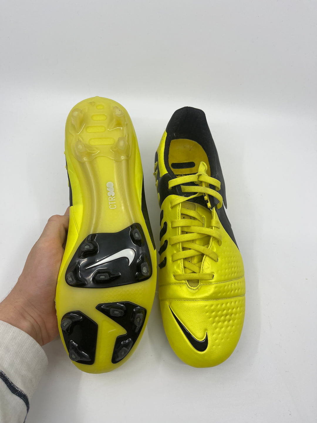Nike CTR360 Maestri 3 - Size 44