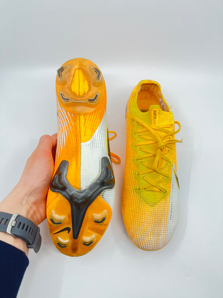 Nike Mercurial Vapor 13 - Size 44