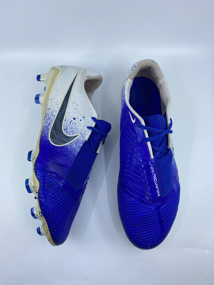 Nike Phantom Venom - Size 42