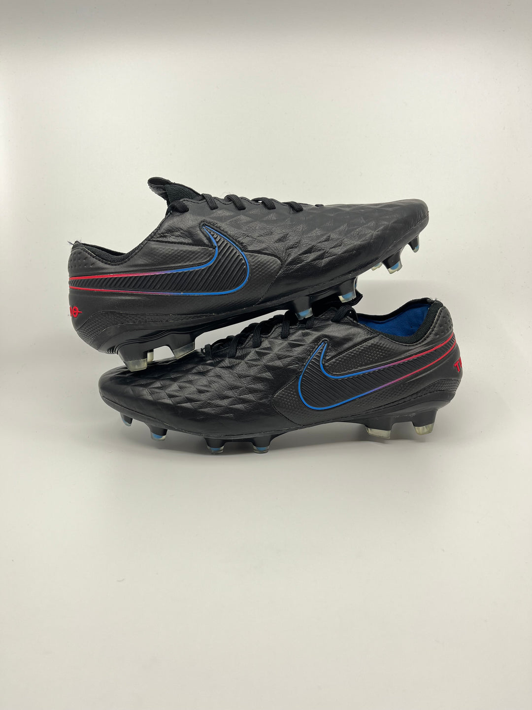 NIKE TIEMPO LEGEND 8 - SIZE 43