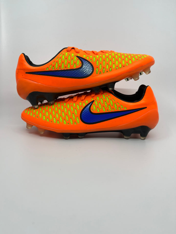 MAGISTA OPUS - SIZE 42,5