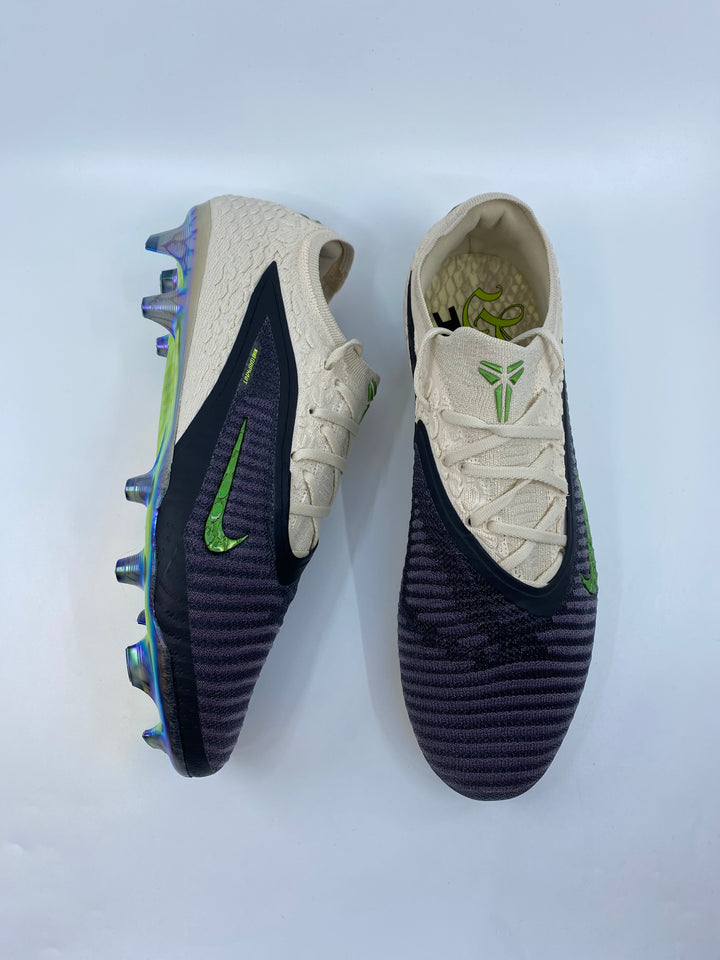 Nike Phantom 6 Black Mamba - Size 43