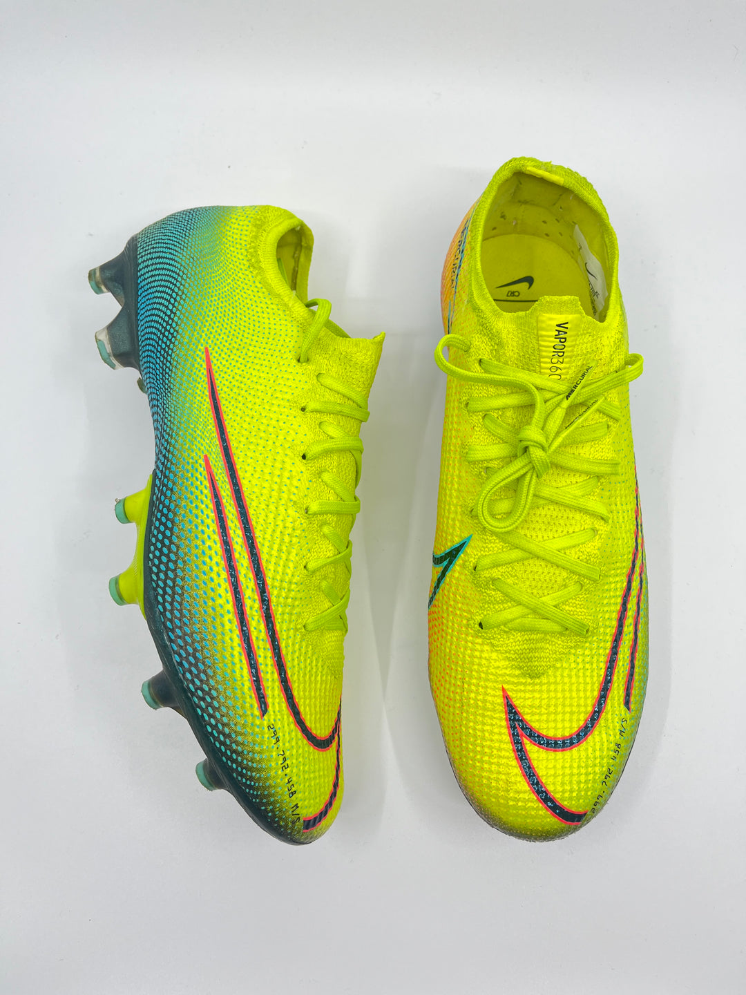 Nike Mercurial Vapor 13 DS - Size 41