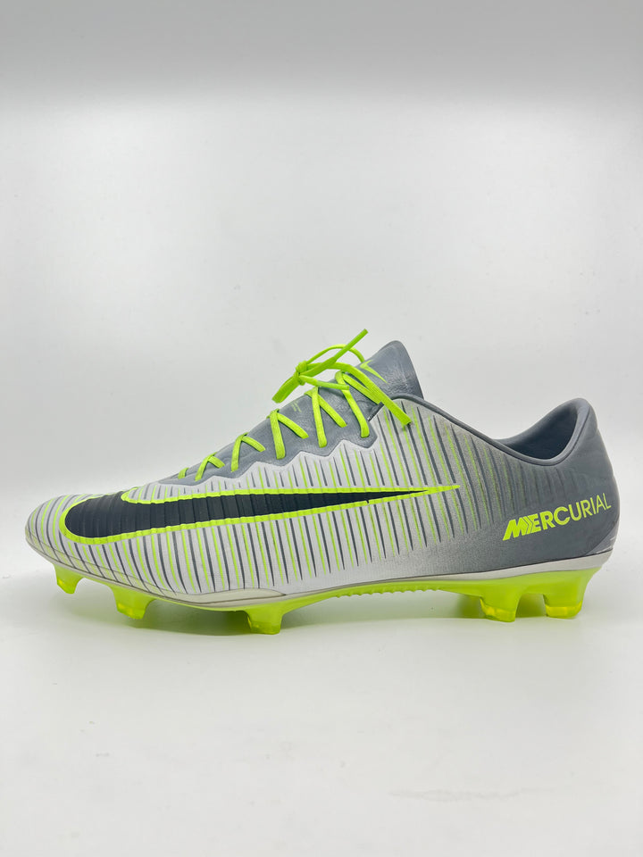 Nike Mercurial Vapor 11/XI - Size 47