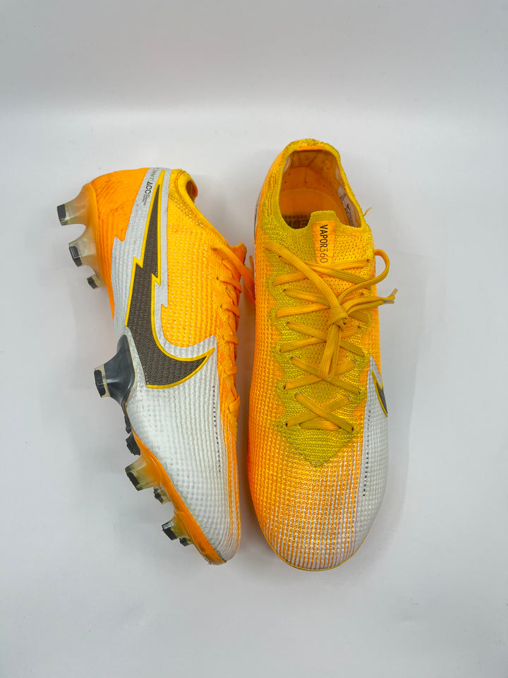 Nike Mercurial Vapor 13 - Size 44