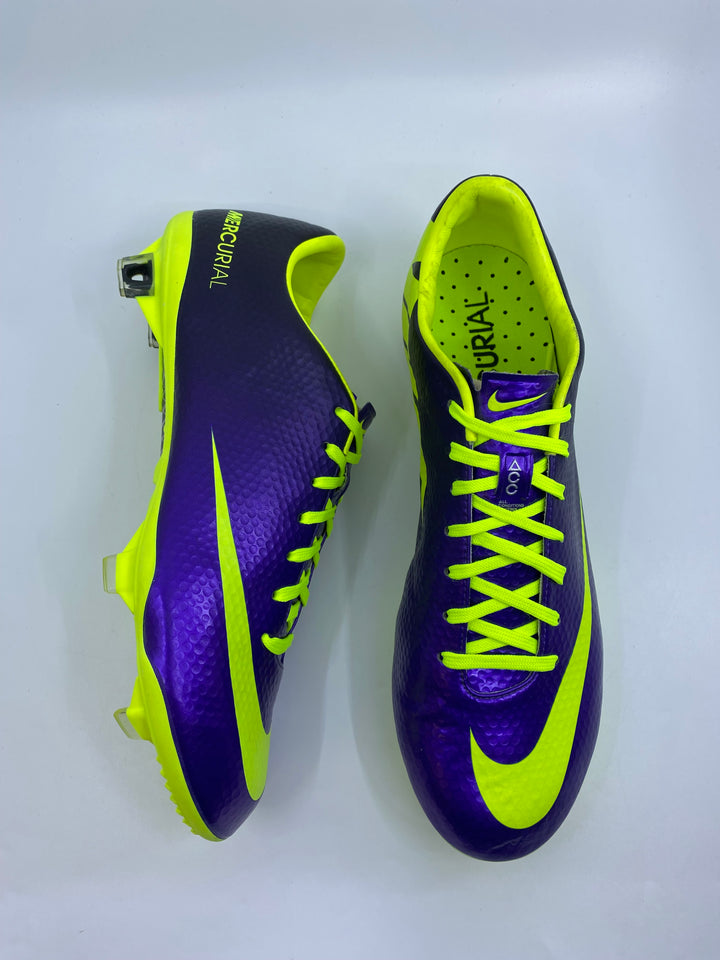Nike Mercurial Vapor IX - Size 40