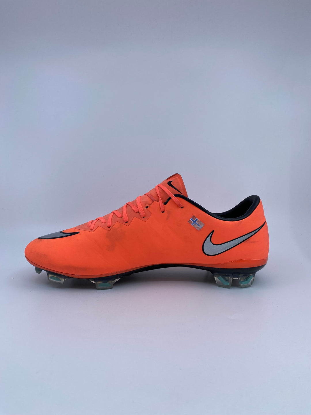Nike Mercurial Vapor X - Size 41