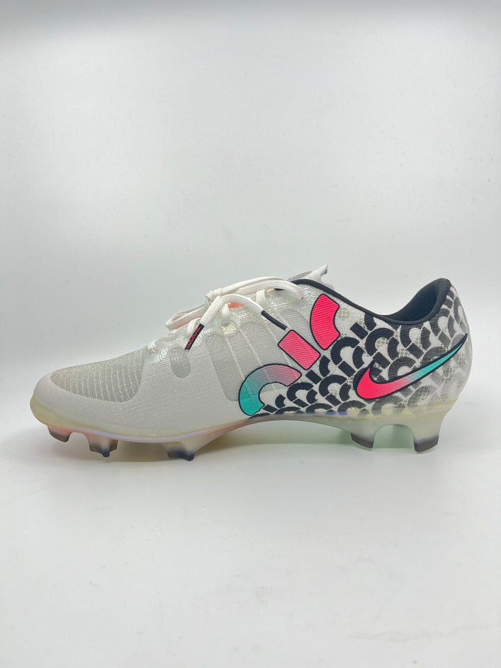 Nike Mercurial Air Zoom Ultra Limited Edition - Size 43