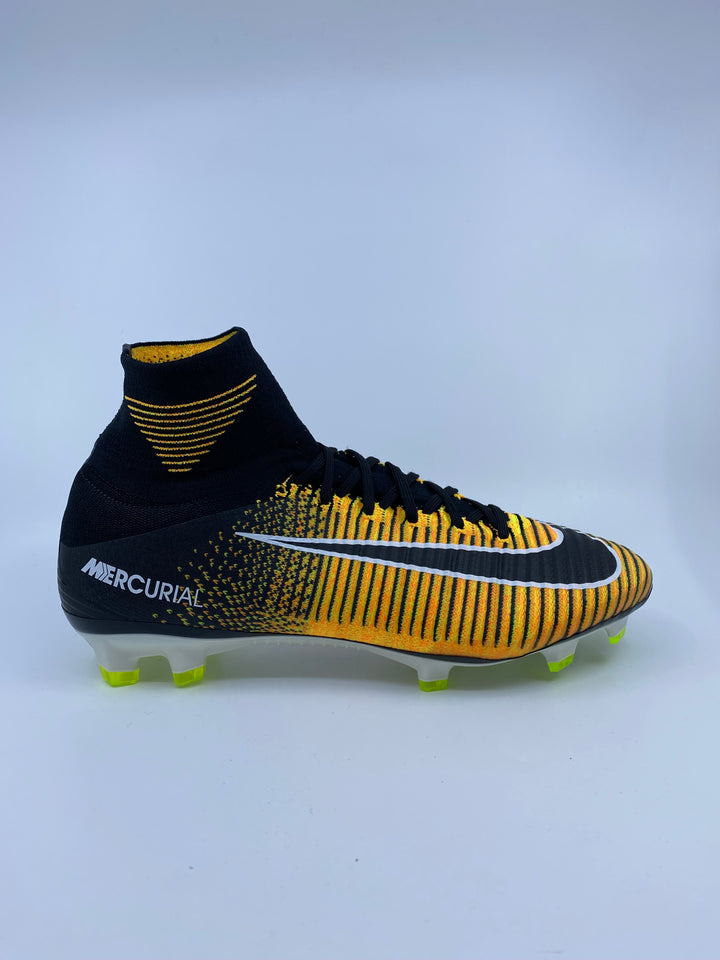Nike Mercurial Superfly V - Size 42,5