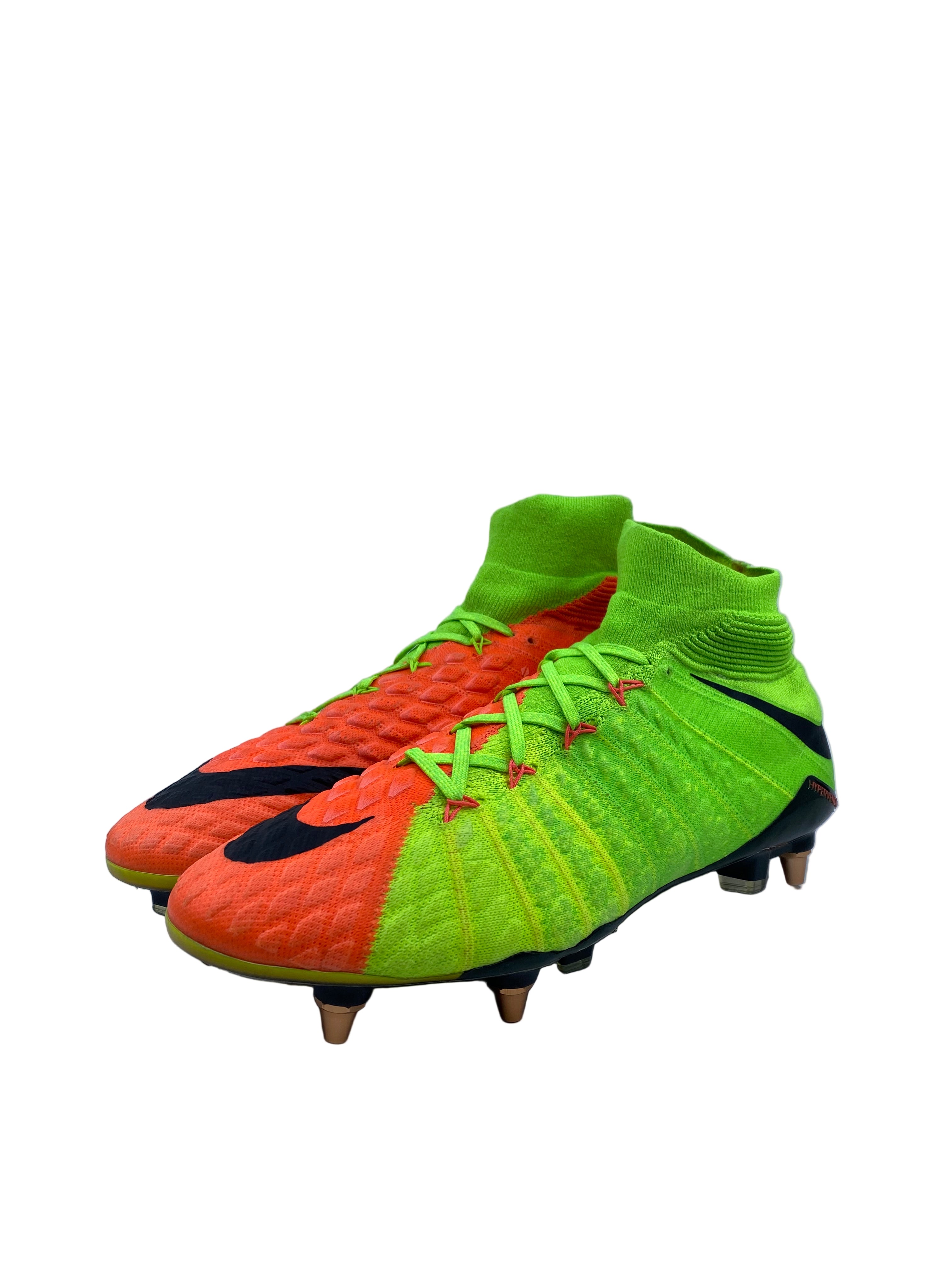 nike hypervenom size 3