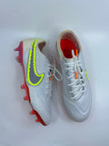 Nike Tiempo Legend 9 - Size 41