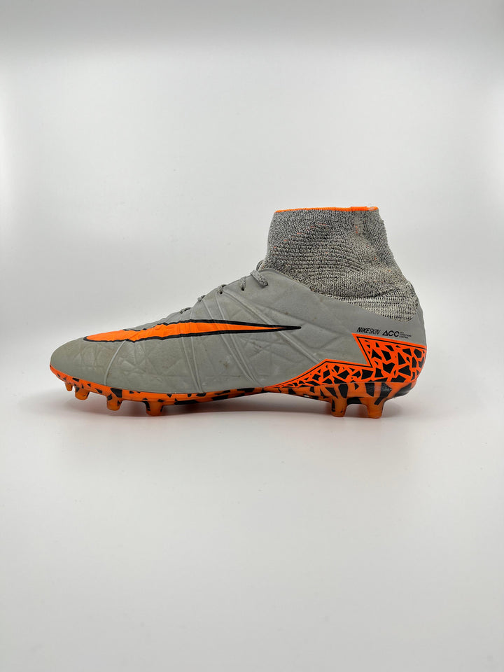 Nike Hypervenom Phinish DF - Size 44,5