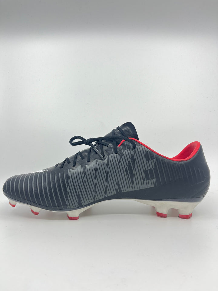 Nike Mercurial Vapor 11/XI - Size 47