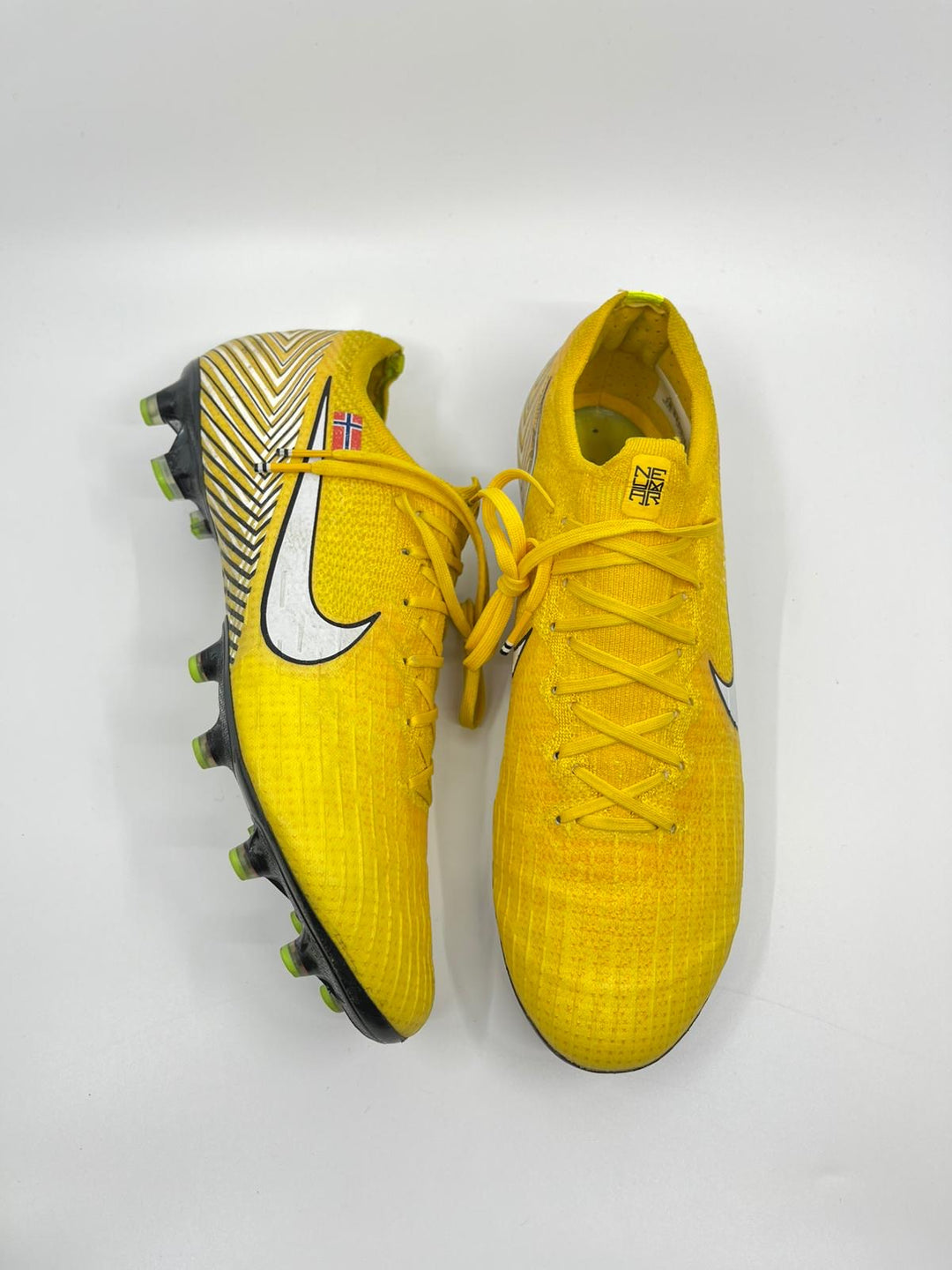 Nike Mercurial Vapor 12 NJR - Size 43