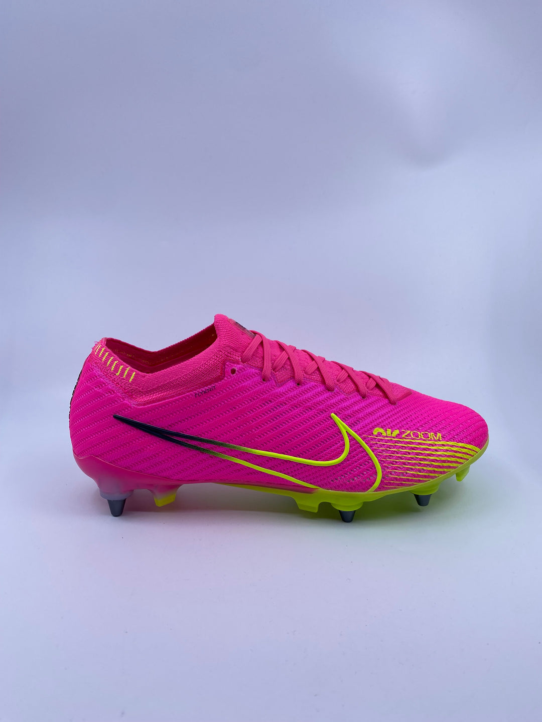 Nike Mercurial Vapor 15 - Size 42.5