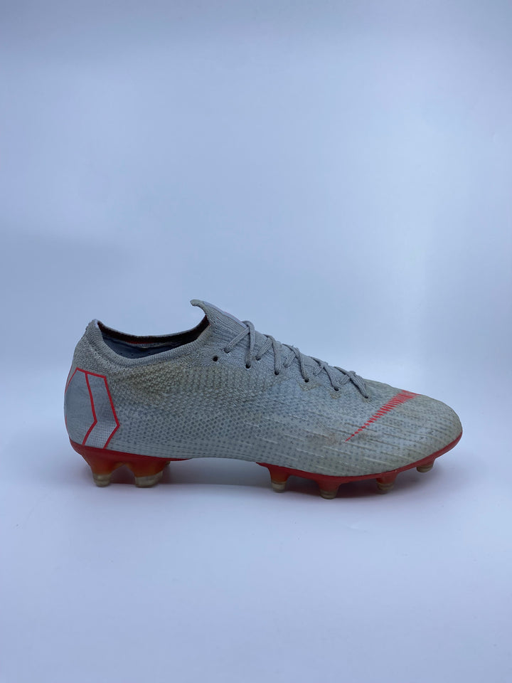 Nike Mercurial Vapor 12 - Size 40