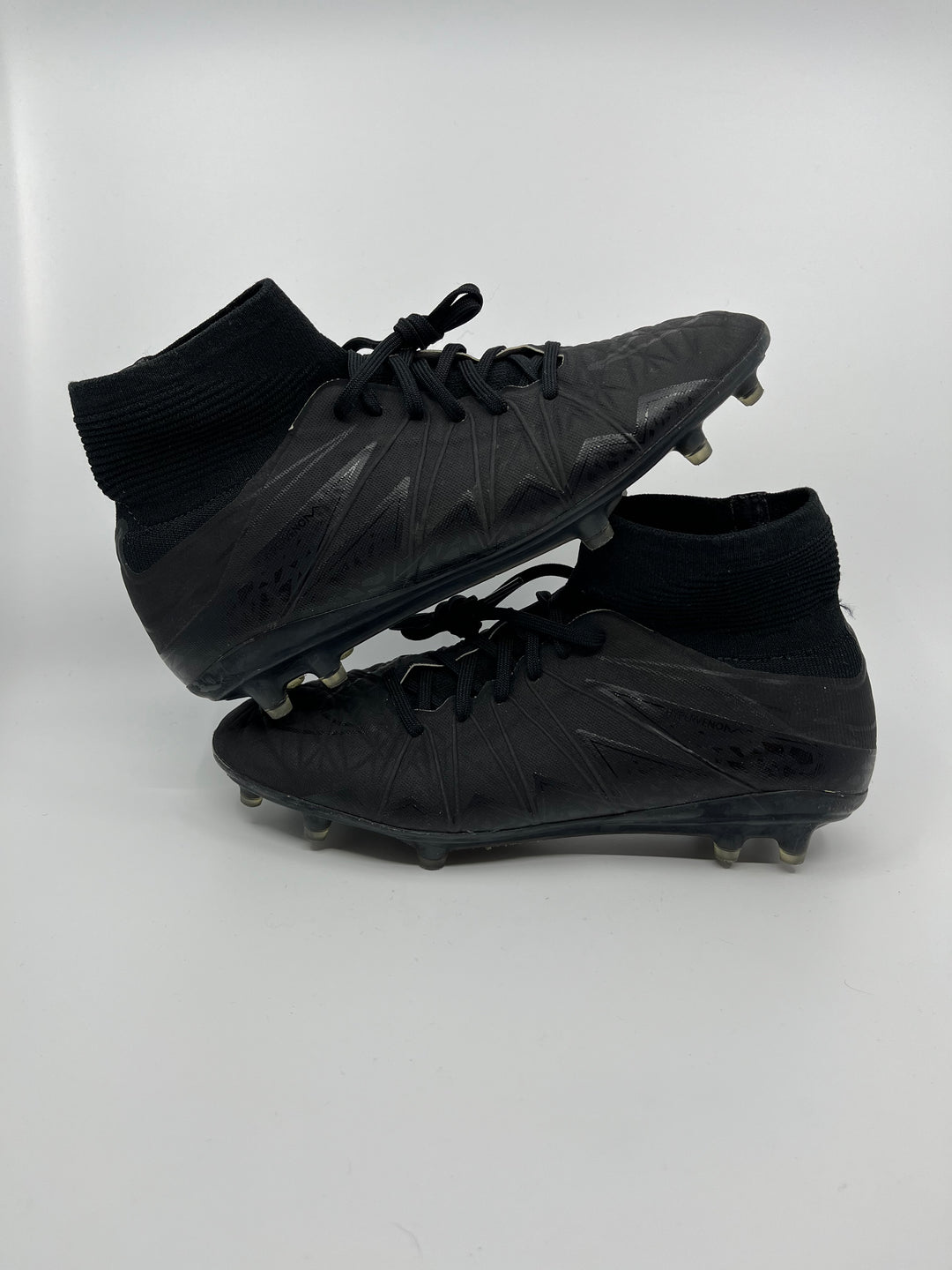 NIKE HYPERVENOM PHANTOM 2 - SIZE 40