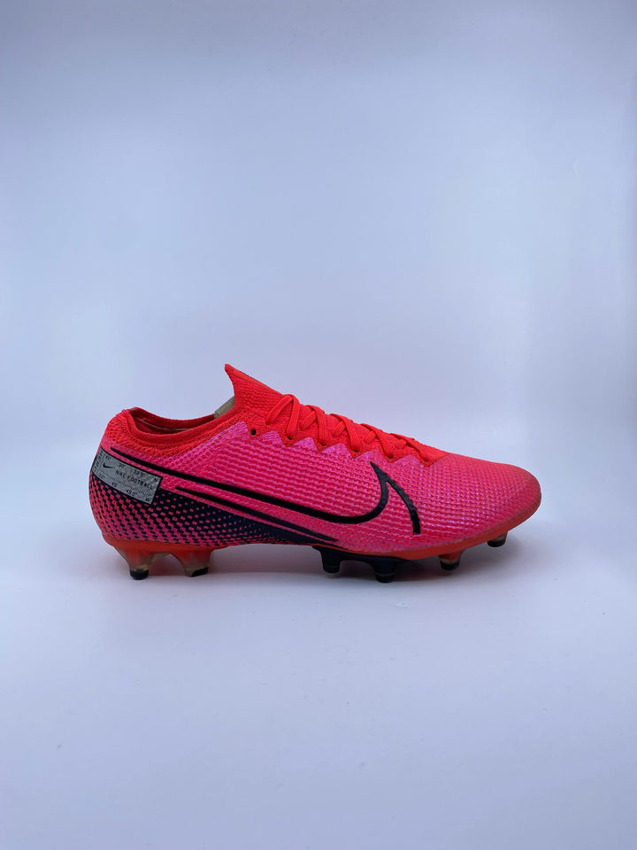 Nike Mercurial Vapor 13 - Size 42