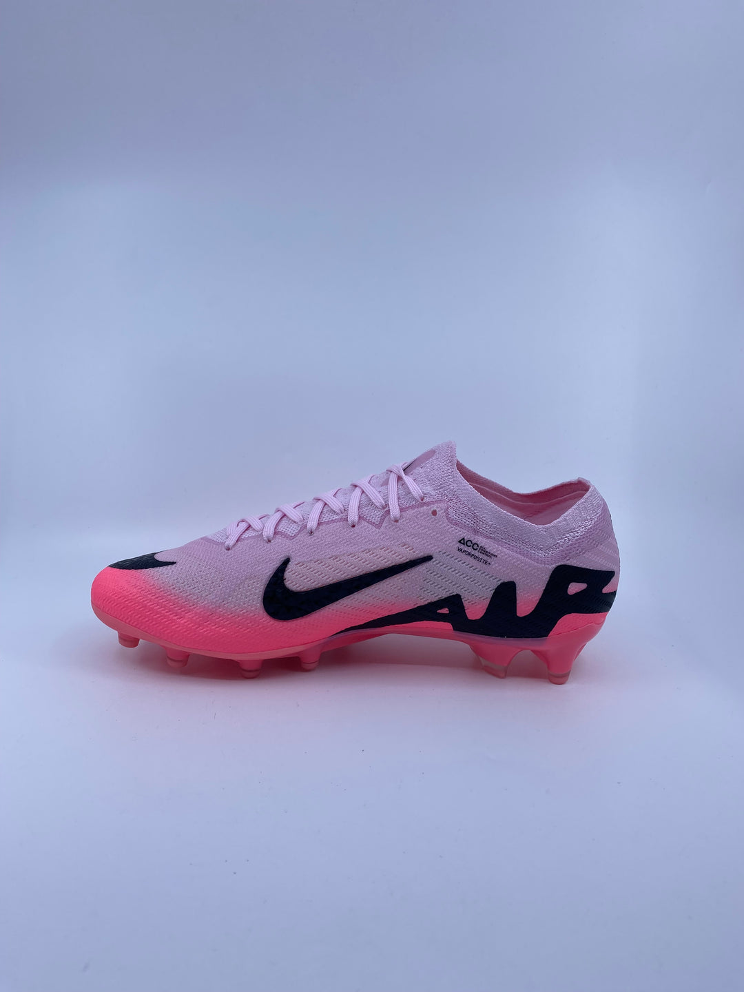 Nike Mercurial Vapor 15 - Size 42