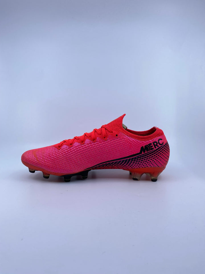 Nike Mercurial Vapor 13 - Size 42