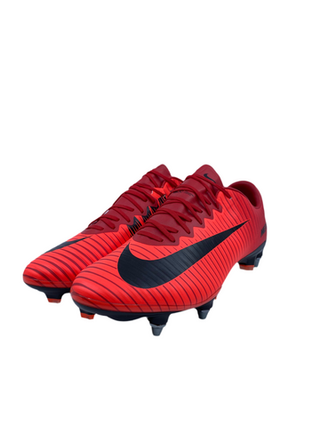 Nike Mercurial Vapor XI - Size 43