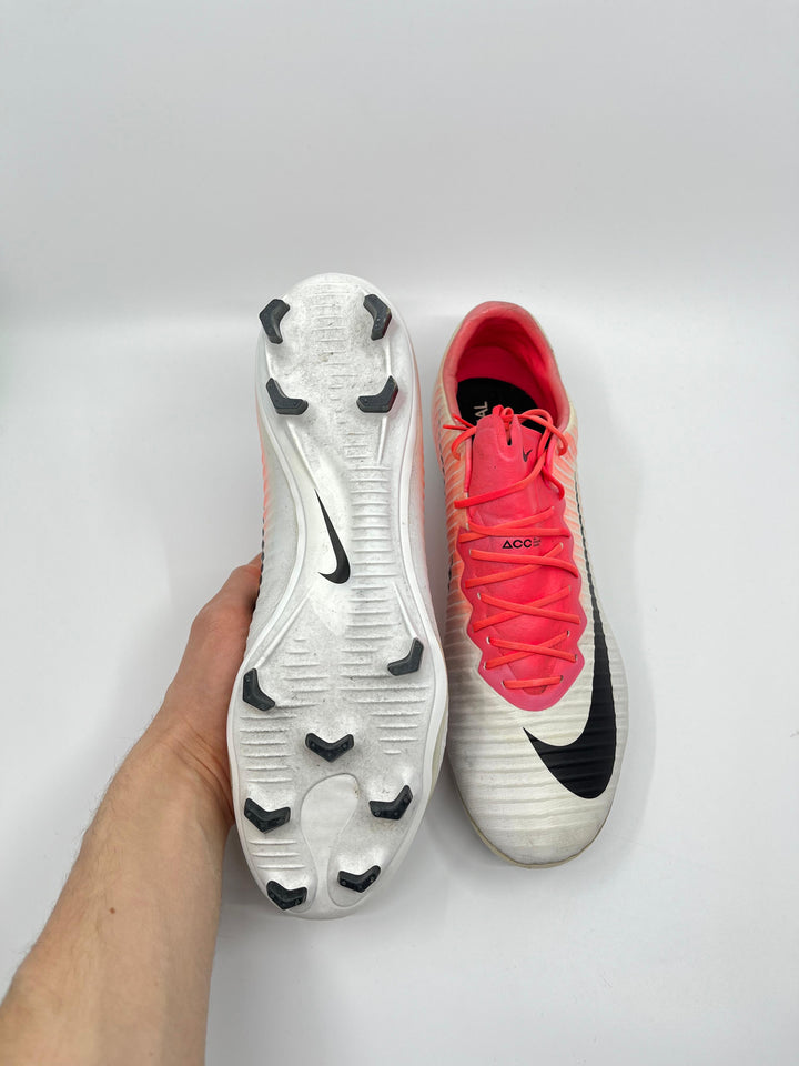 Nike Mercurial Vapor XI - Size 46