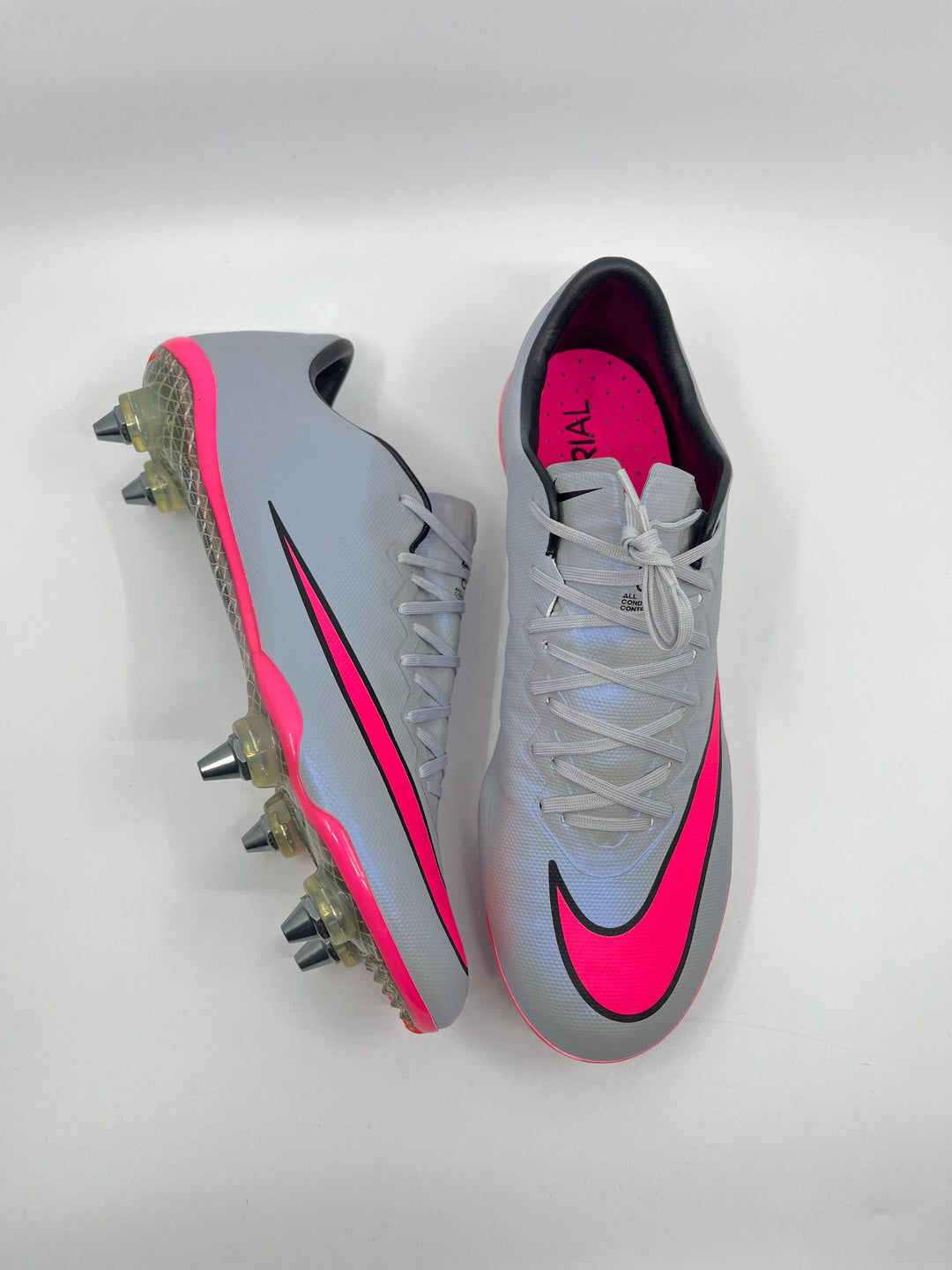 Nike Mercurial Vapor X - Size 40