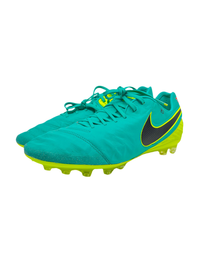 Nike Tiempo Legend 6 - Size 44.5