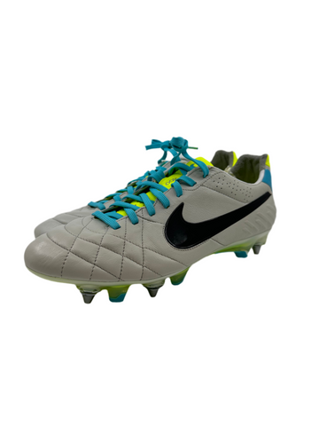 Nike Tiempo Legend 4 - Size 42