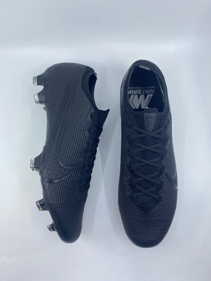 Nike Mercurial Vapor 13 - Size 44.5