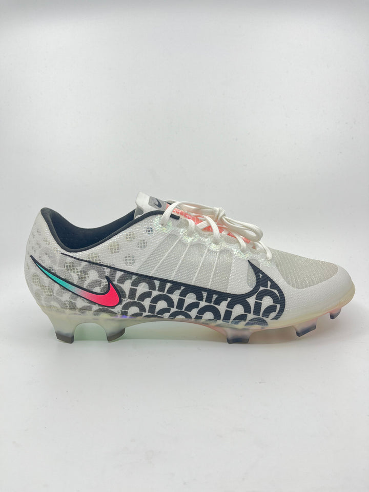 Nike Mercurial Air Zoom Ultra Limited Edition - Size 43