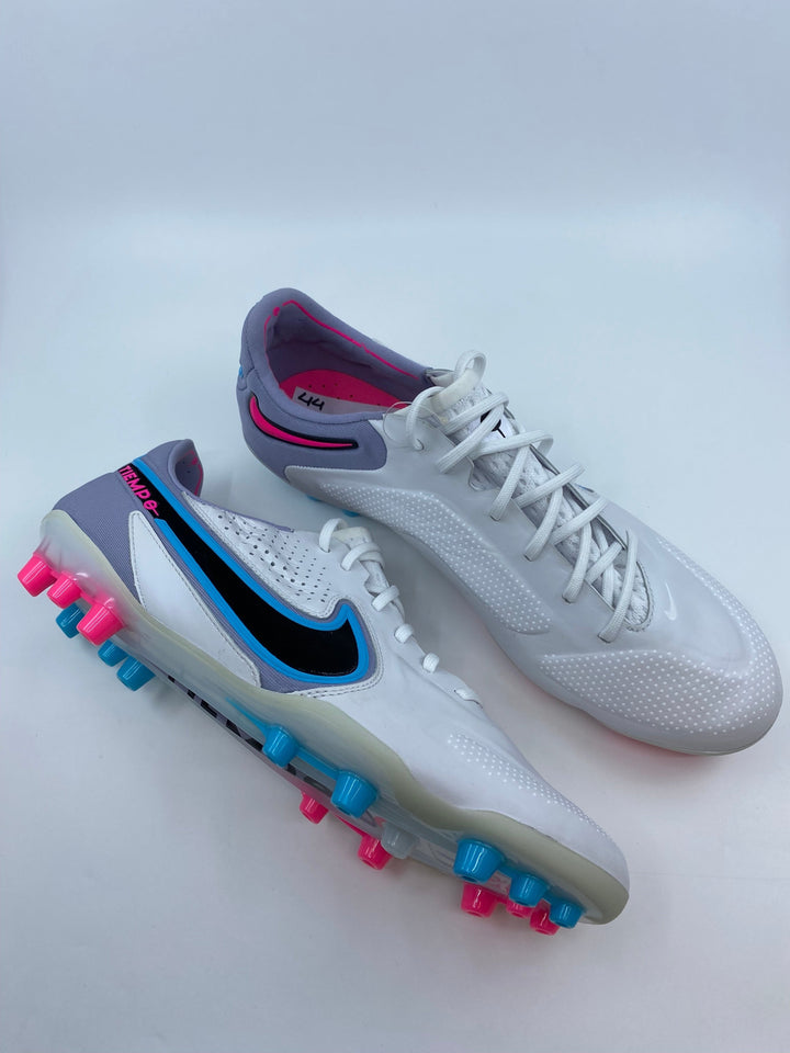 Nike Tiempo Legend 9 Elite - Size 40 & 42,5