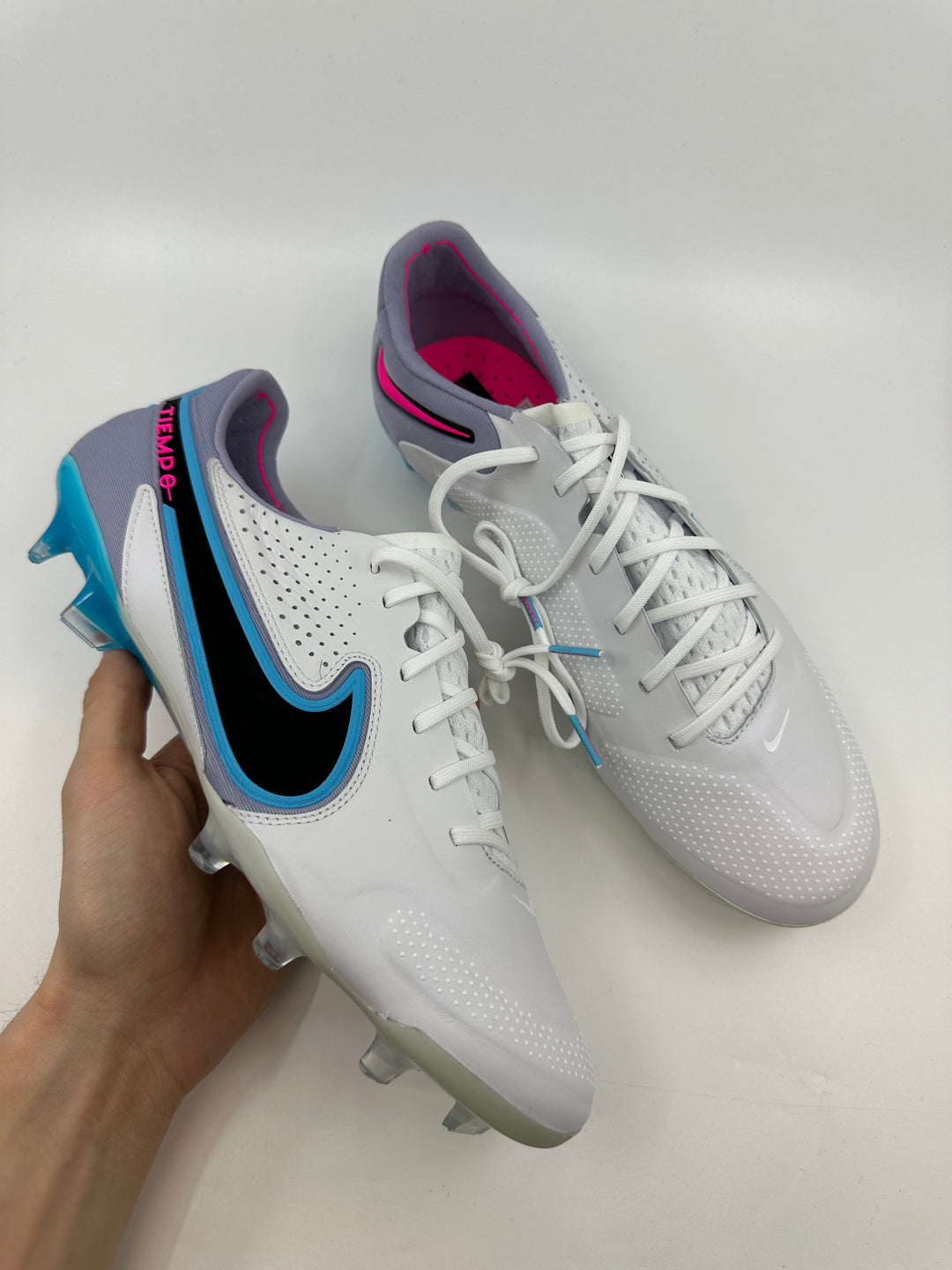 Nike Tiempo Legend 9 - Size 42,5 & 44,5
