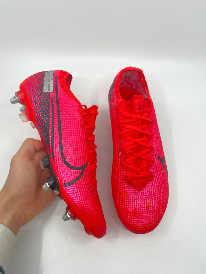 Nike Mercurial Vapor 13 - Size 42.5