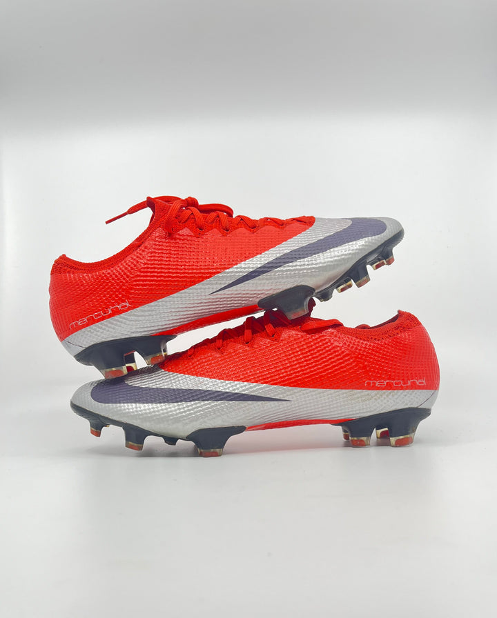 Nike Mercurial Vapor 13 DNA - Size 43
