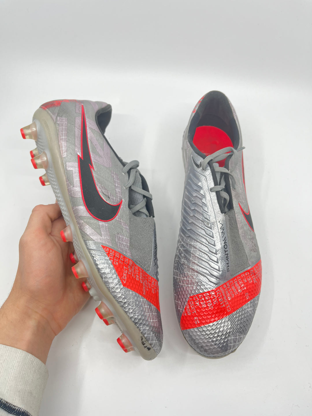 Nike Phantom Venom - Size 44.5