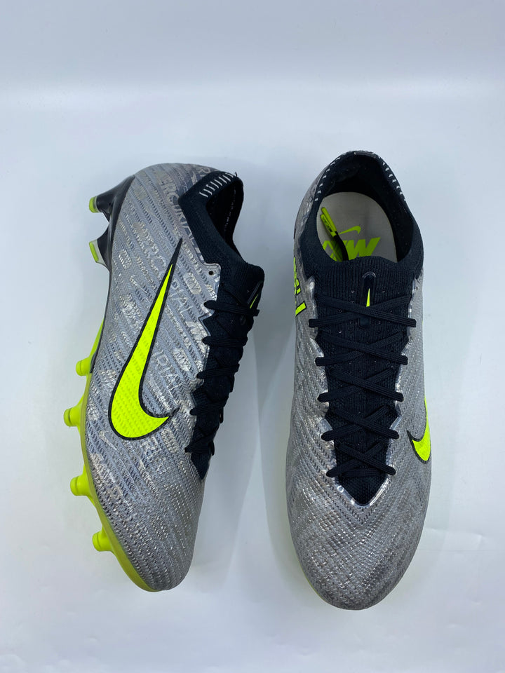 Nike Mercurial Vapor 15 - Size 43