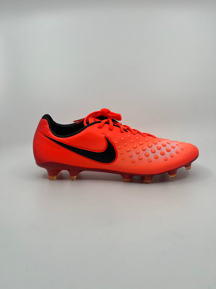 Nike Magista Opus 2 - Size 43