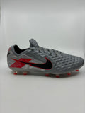 Nike Tiempo 8 - Size 43