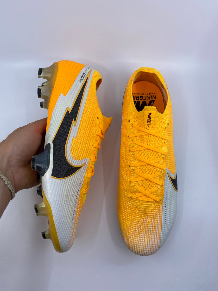 Nike Mercurial Vapor 13 - Size 44.5