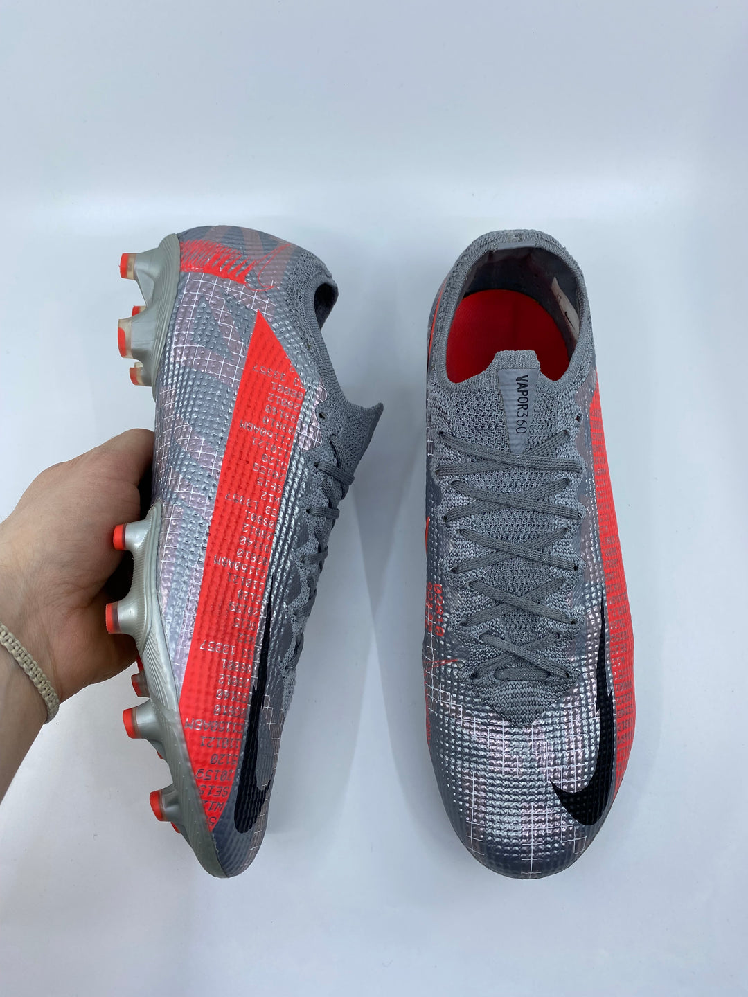 Nike Mercurial Vapor 13 - Size 43