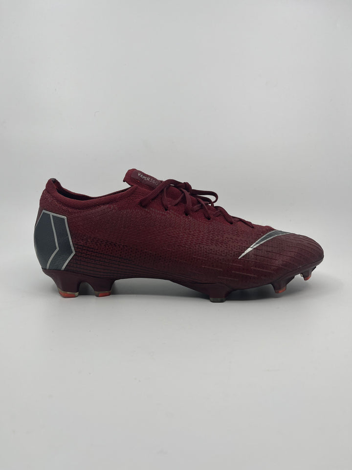 Nike Mercurial Vapor 12 - Size 44