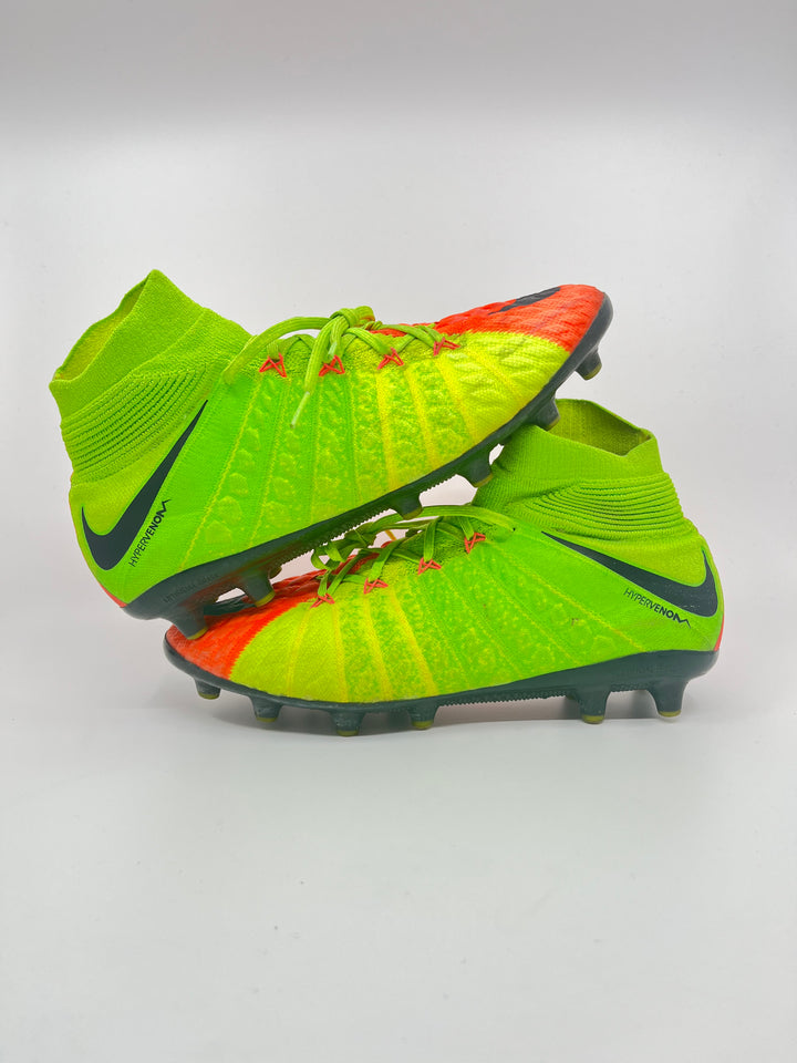 Nike Hypervenom Phantom 3 - Size 41