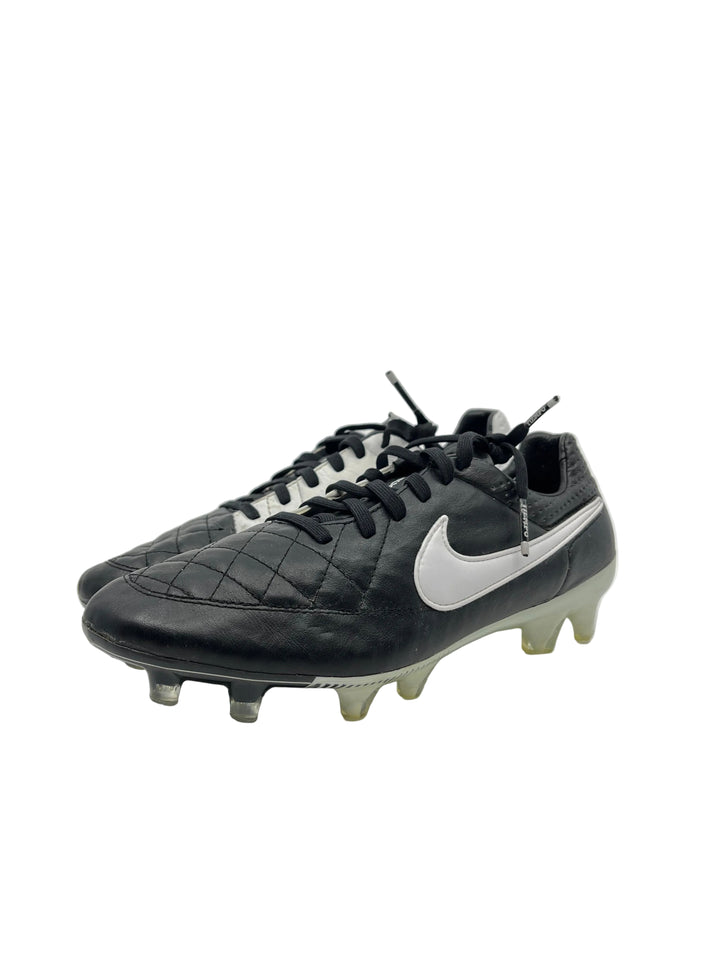 Nike Tiempo Legend 5 - Size 40,5