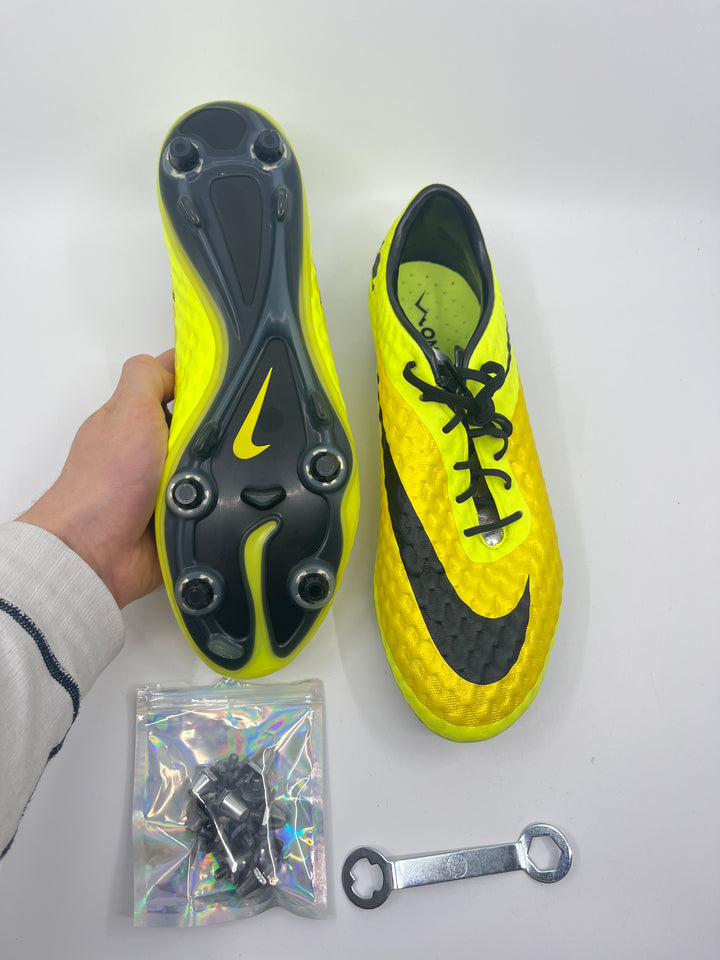 Hypervenom Phantom 1 - Size 43
