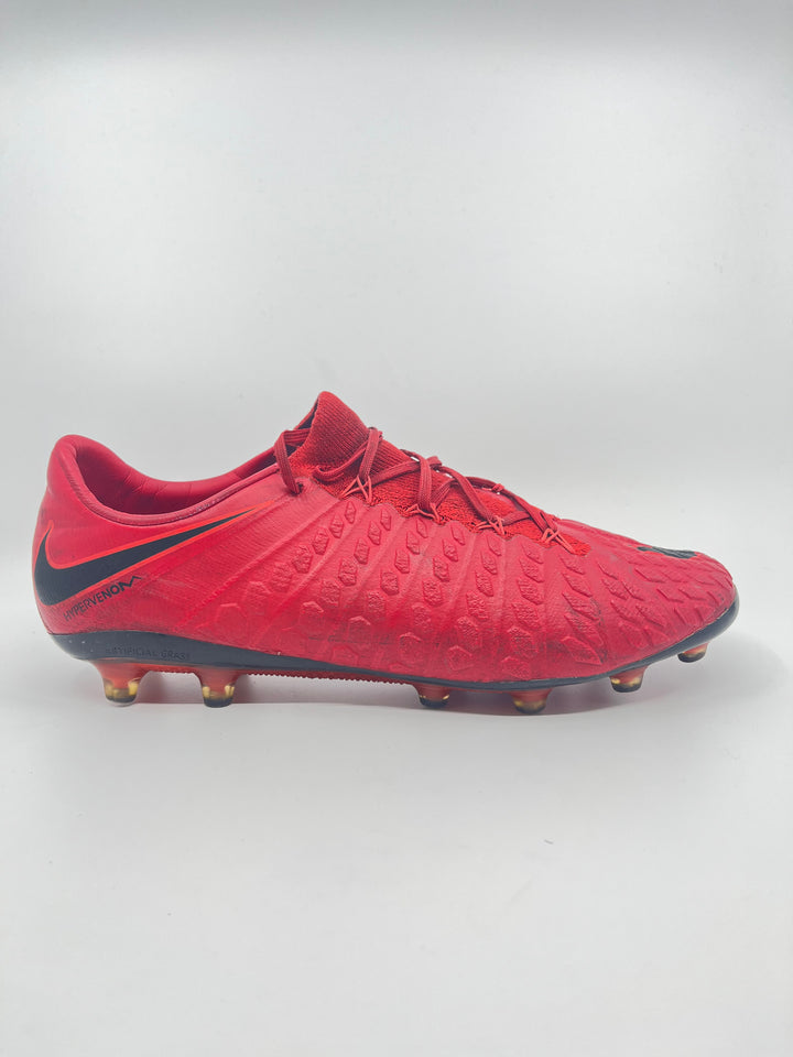 Nike Hypervenom Phantom 3 - Size 46
