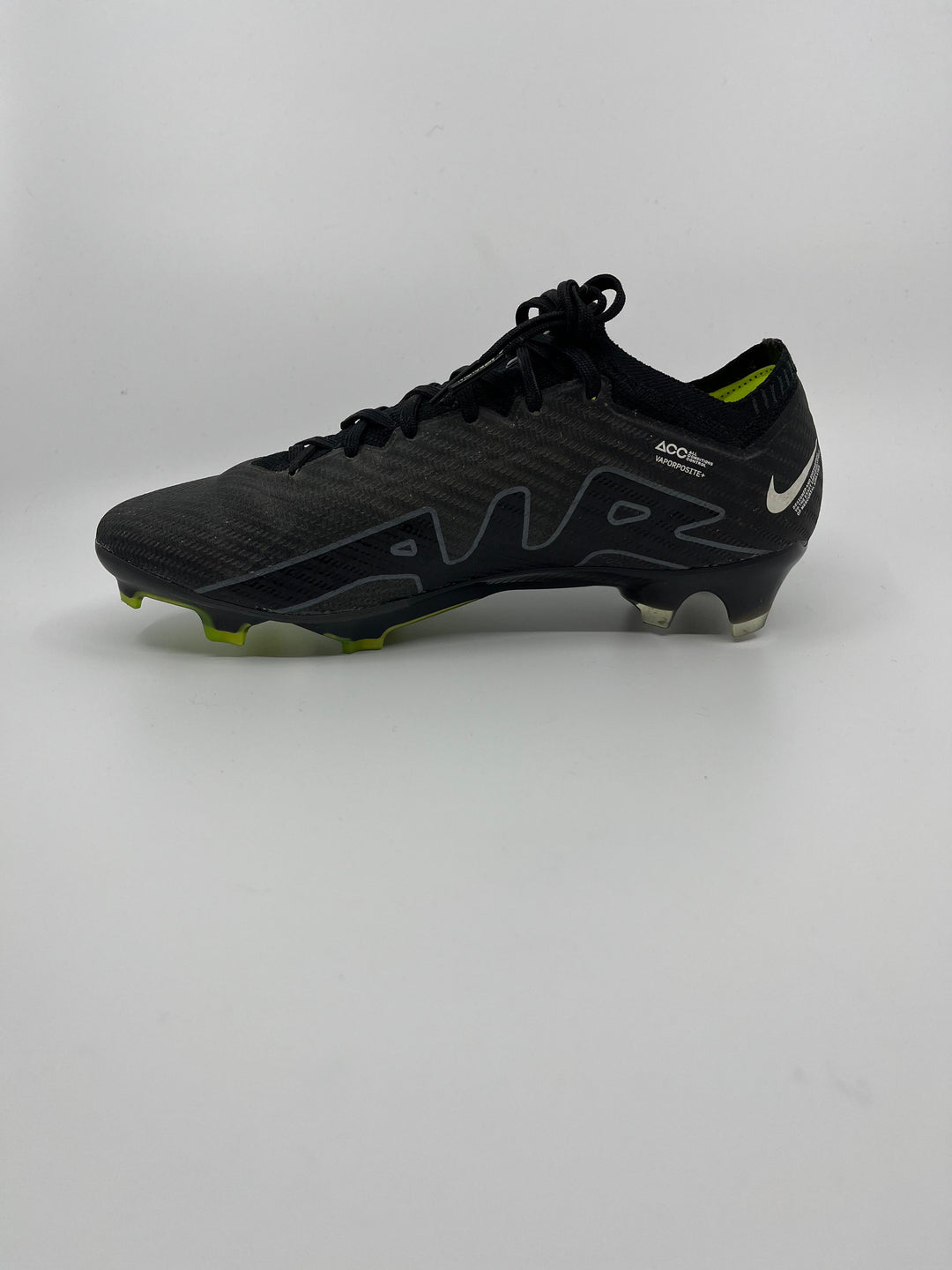 Nike Mercurial Vapor 15 - Size 40