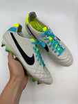 Nike Tiempo Legend 4 - Size 42