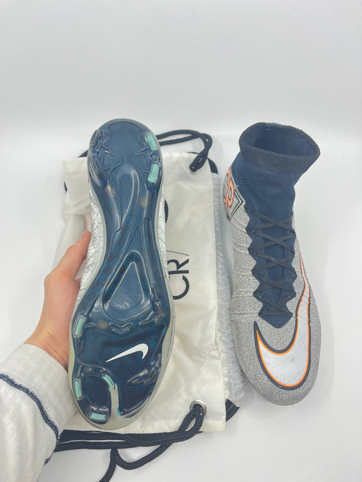 Nike Mercurial Superfly 4/IV CR7 - Size 43